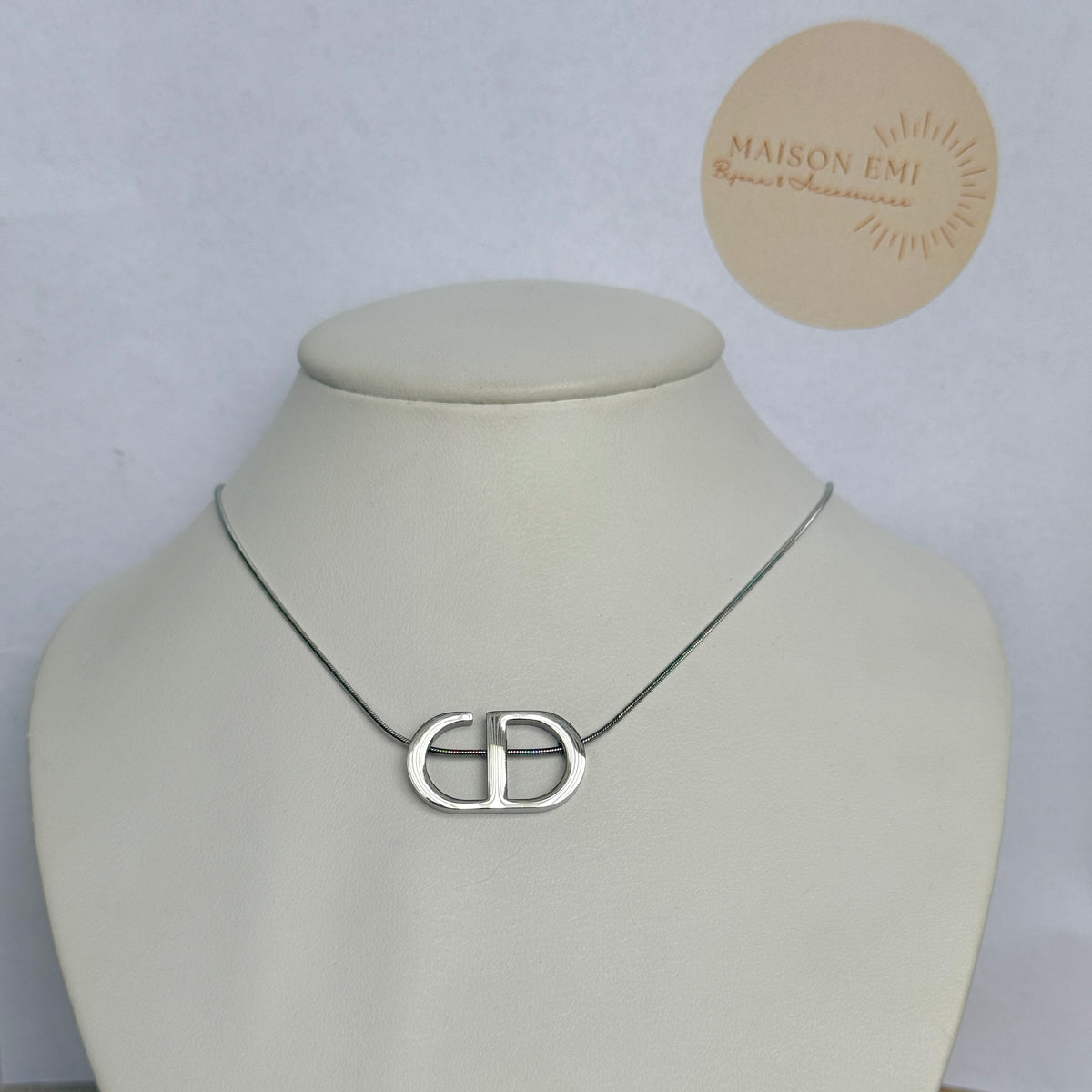 Collier Ana